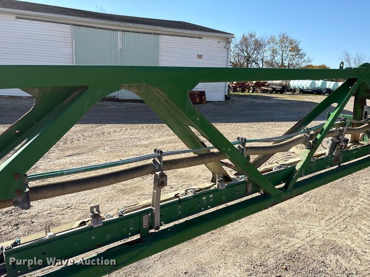 image for item FK1008 2016 John Deere R4038 sprayer