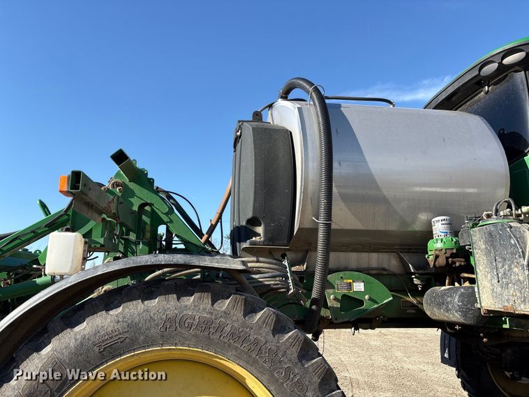 image for item FK1008 2016 John Deere R4038 sprayer