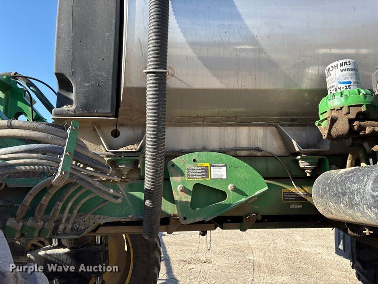 image for item FK1008 2016 John Deere R4038 sprayer