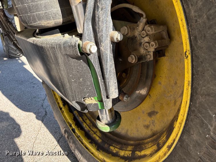 image for item FK1008 2016 John Deere R4038 sprayer