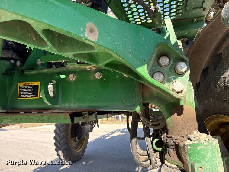 image for item FK1008 2016 John Deere R4038 sprayer