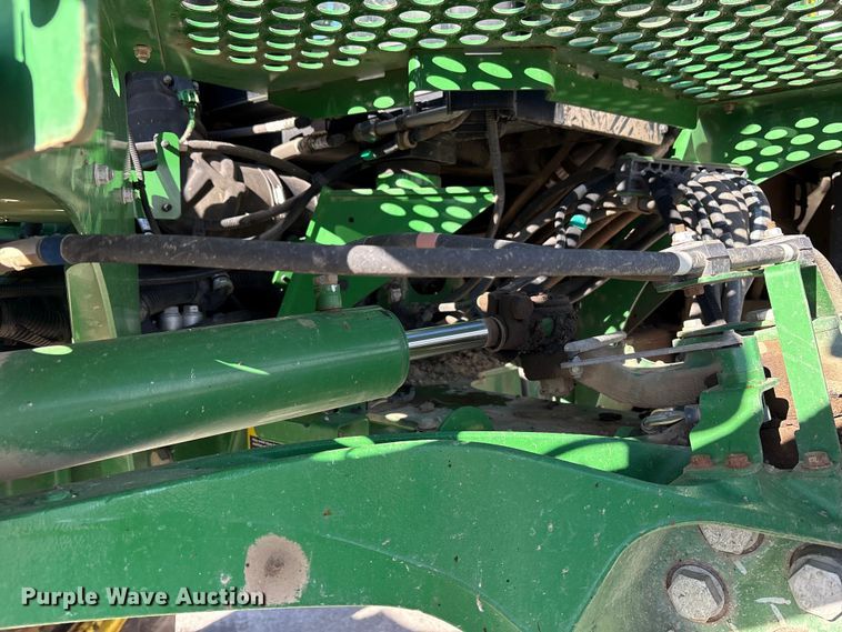 image for item FK1008 2016 John Deere R4038 sprayer
