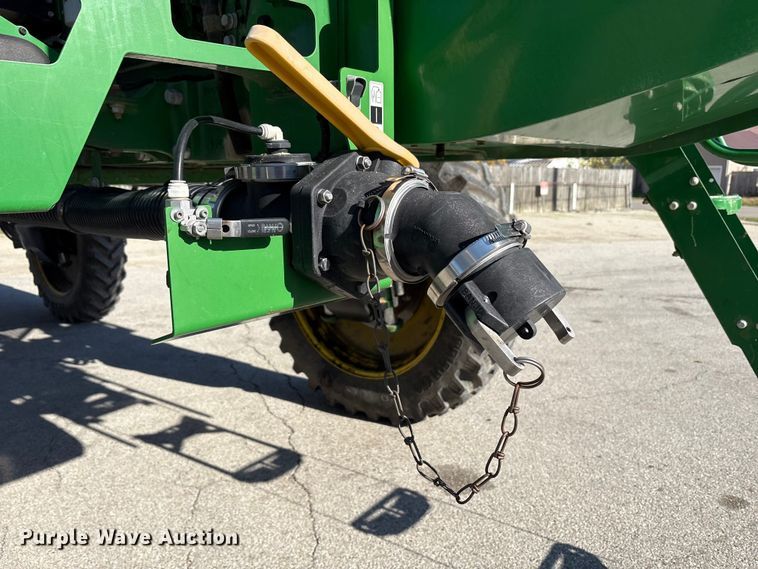 image for item FK1008 2016 John Deere R4038 sprayer