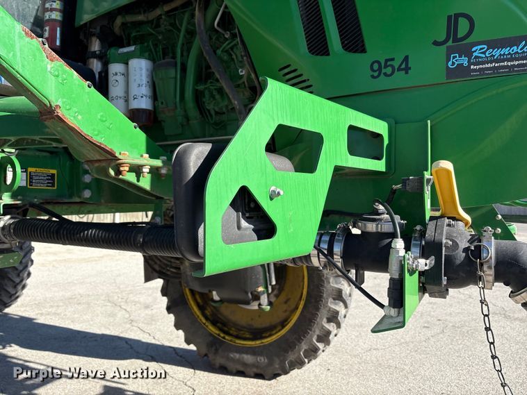 image for item FK1008 2016 John Deere R4038 sprayer