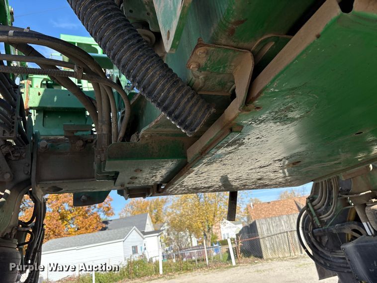 image for item FK1008 2016 John Deere R4038 sprayer