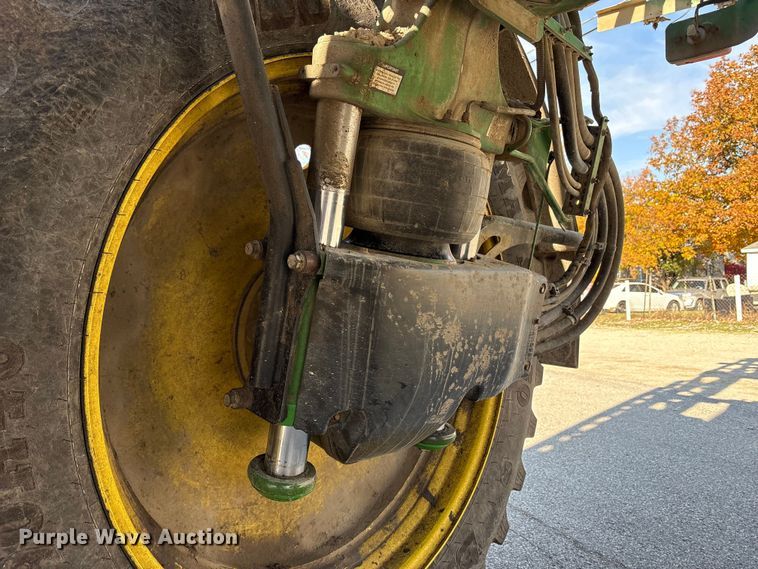 image for item FK1008 2016 John Deere R4038 sprayer