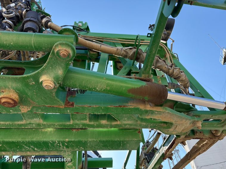 image for item FK1008 2016 John Deere R4038 sprayer