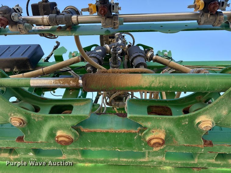 image for item FK1008 2016 John Deere R4038 sprayer