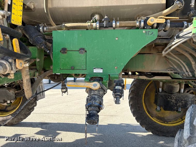 image for item FK1008 2016 John Deere R4038 sprayer