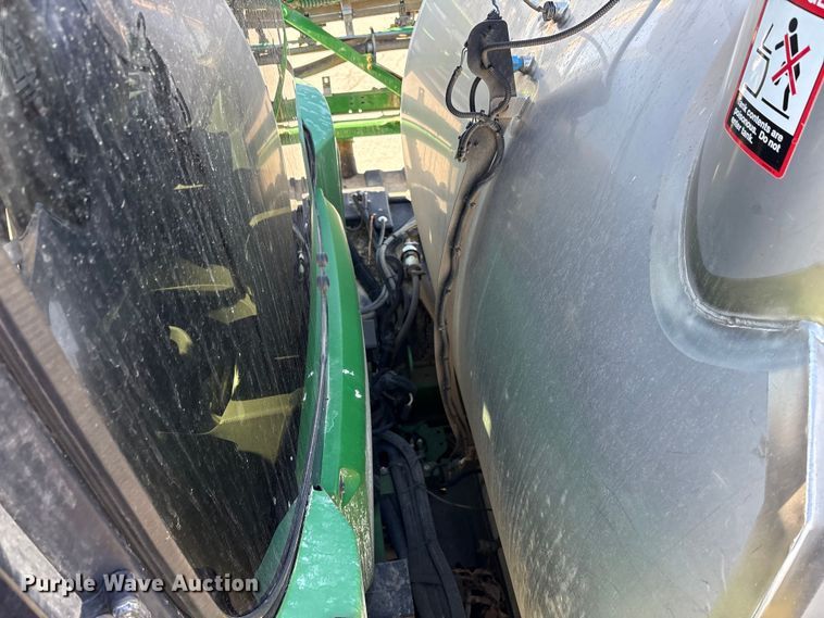 image for item FK1008 2016 John Deere R4038 sprayer