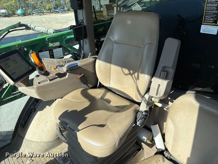 image for item FK1008 2016 John Deere R4038 sprayer