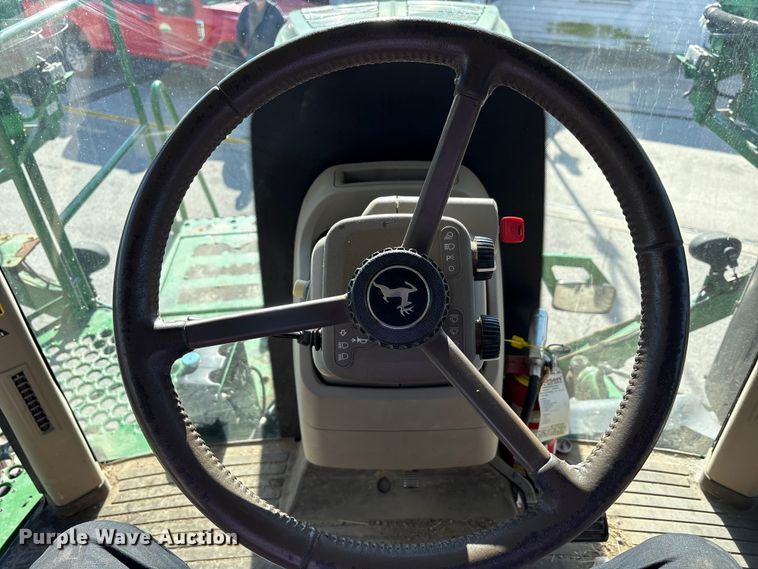 image for item FK1008 2016 John Deere R4038 sprayer