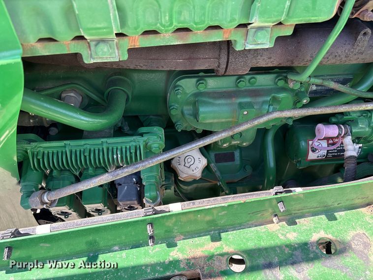 image for item FK1008 2016 John Deere R4038 sprayer