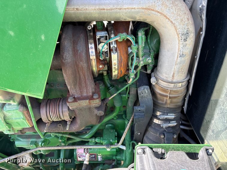 image for item FK1008 2016 John Deere R4038 sprayer