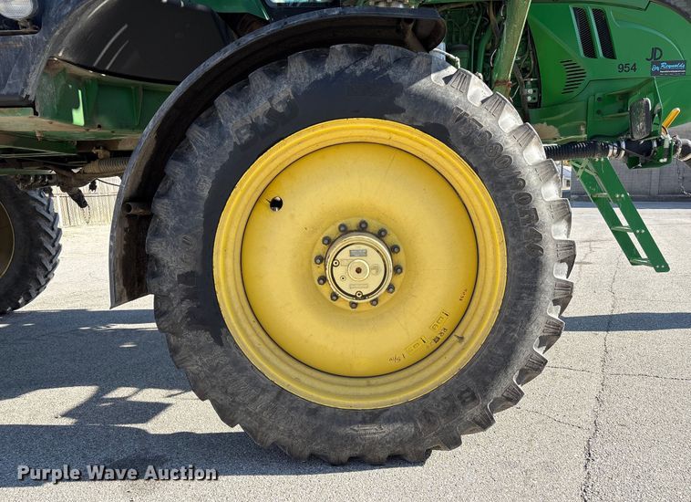 image for item FK1008 2016 John Deere R4038 sprayer