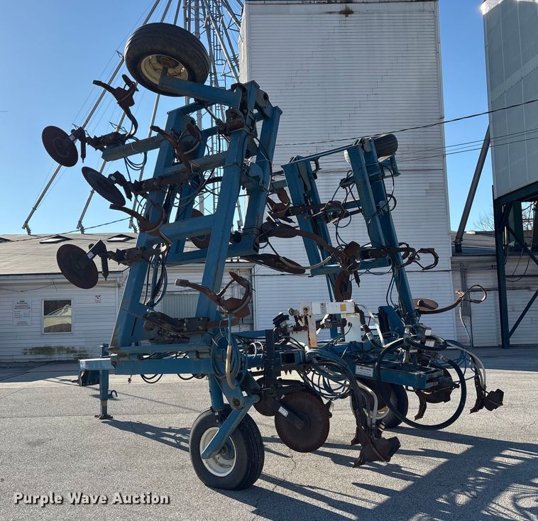 image for item FK1009 AG Systems Nitromaster 7200 NH3 applicator