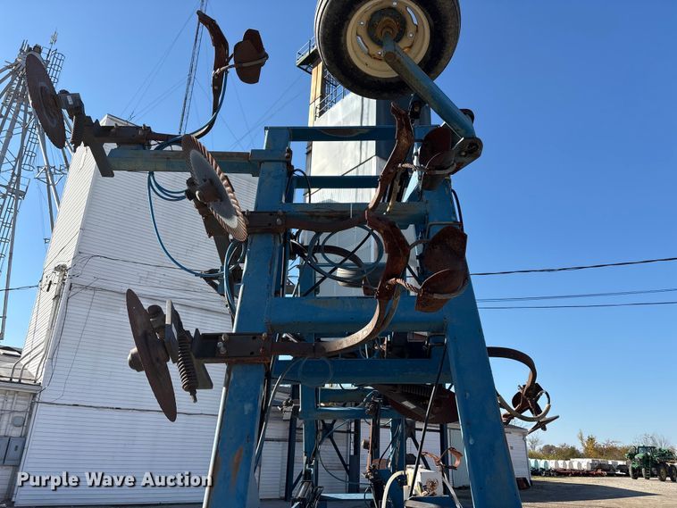 image for item FK1009 AG Systems Nitromaster 7200 NH3 applicator