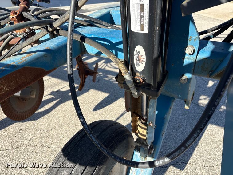 image for item FK1009 AG Systems Nitromaster 7200 NH3 applicator