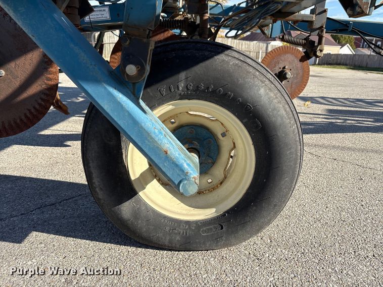 image for item FK1009 AG Systems Nitromaster 7200 NH3 applicator