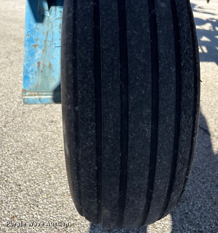 image for item FK1009 AG Systems Nitromaster 7200 NH3 applicator