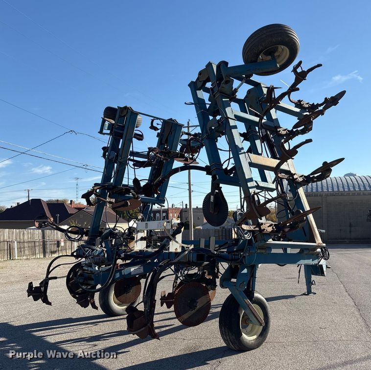 image for item FK1010 AG Systems Nitromaster 7200 NH3 applicator