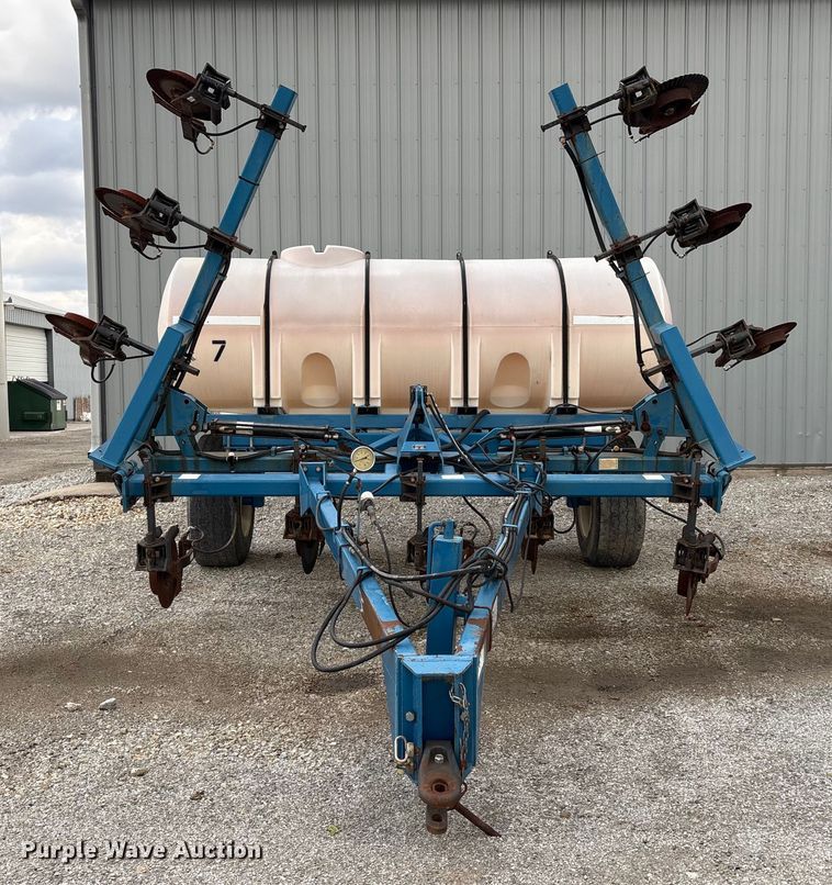 image for item FK1012 AG Systems AG6200 NH3 applicator
