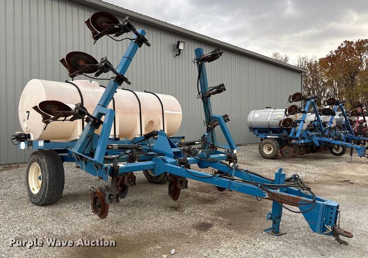 image for item FK1012 AG Systems AG6200 NH3 applicator