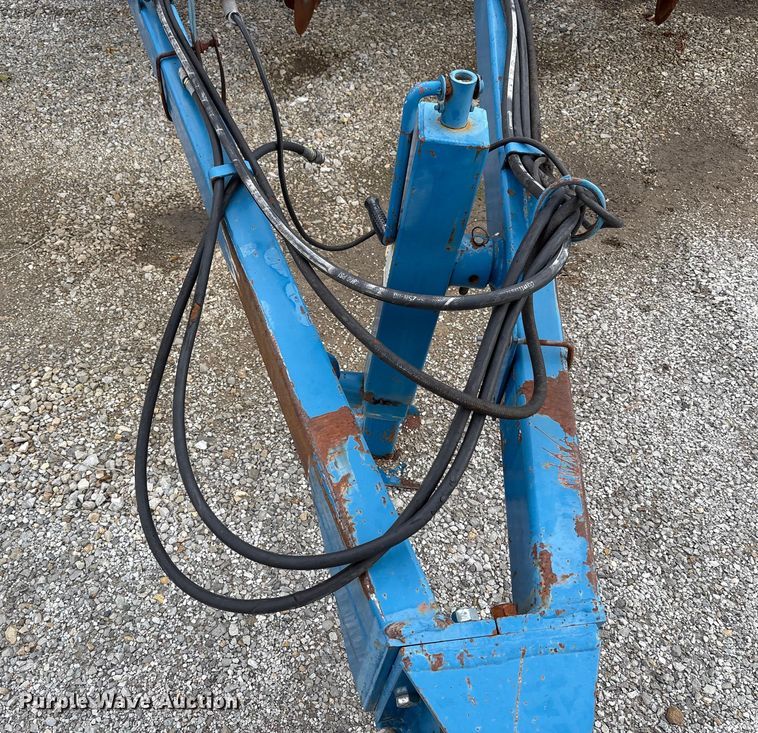 image for item FK1012 AG Systems AG6200 NH3 applicator