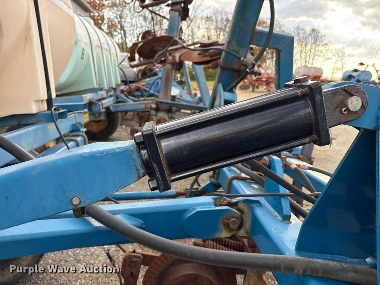 image for item FK1012 AG Systems AG6200 NH3 applicator