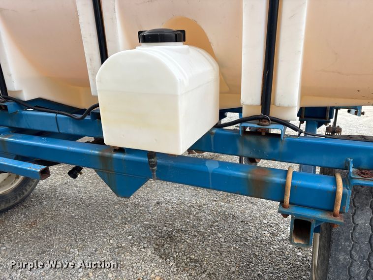 image for item FK1012 AG Systems AG6200 NH3 applicator