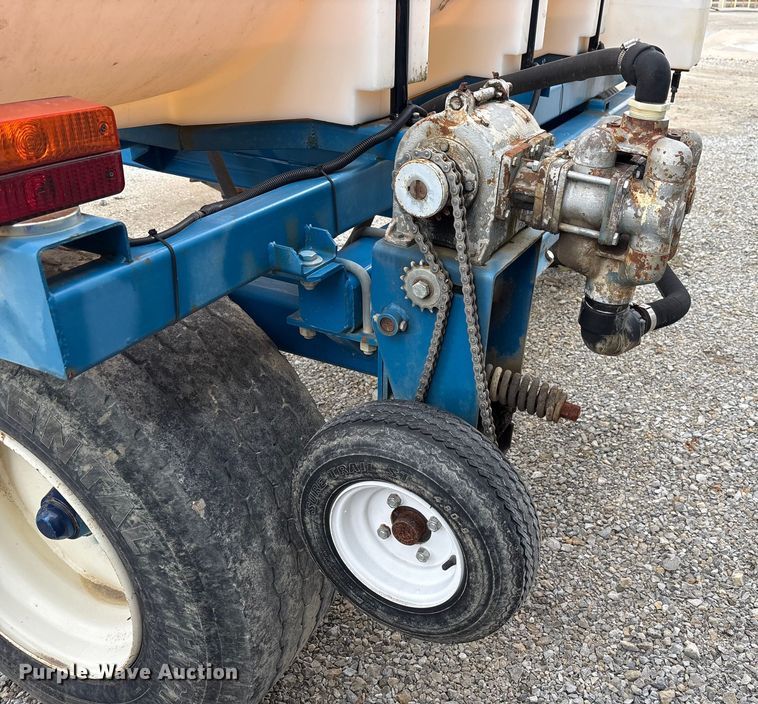 image for item FK1012 AG Systems AG6200 NH3 applicator