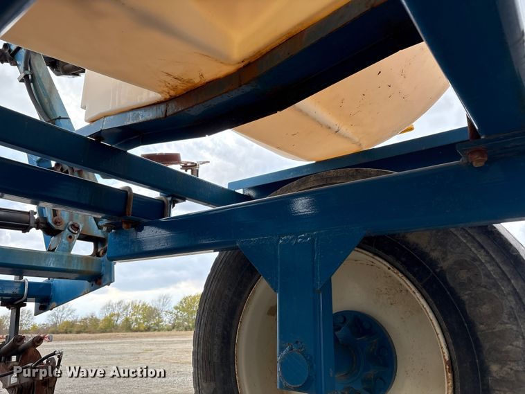 image for item FK1012 AG Systems AG6200 NH3 applicator