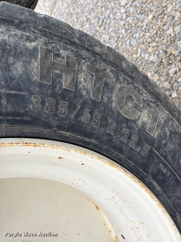 image for item FK1012 AG Systems AG6200 NH3 applicator