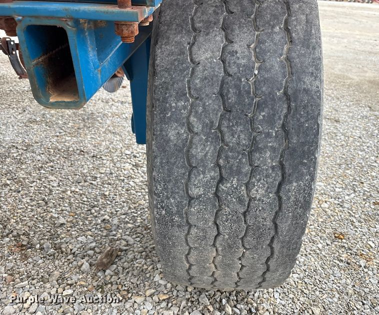 image for item FK1012 AG Systems AG6200 NH3 applicator