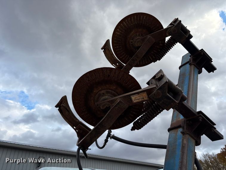 image for item FK1013 AG Systems 6200 NH3 applicator