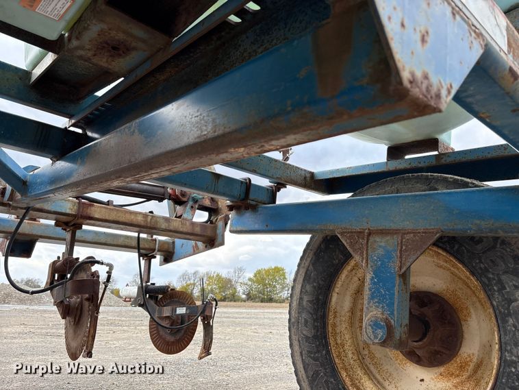 image for item FK1013 AG Systems 6200 NH3 applicator