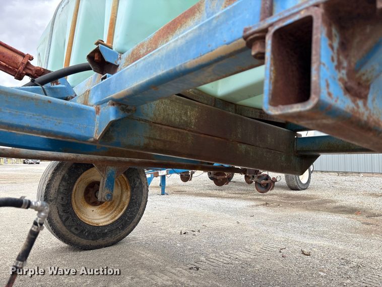 image for item FK1013 AG Systems 6200 NH3 applicator