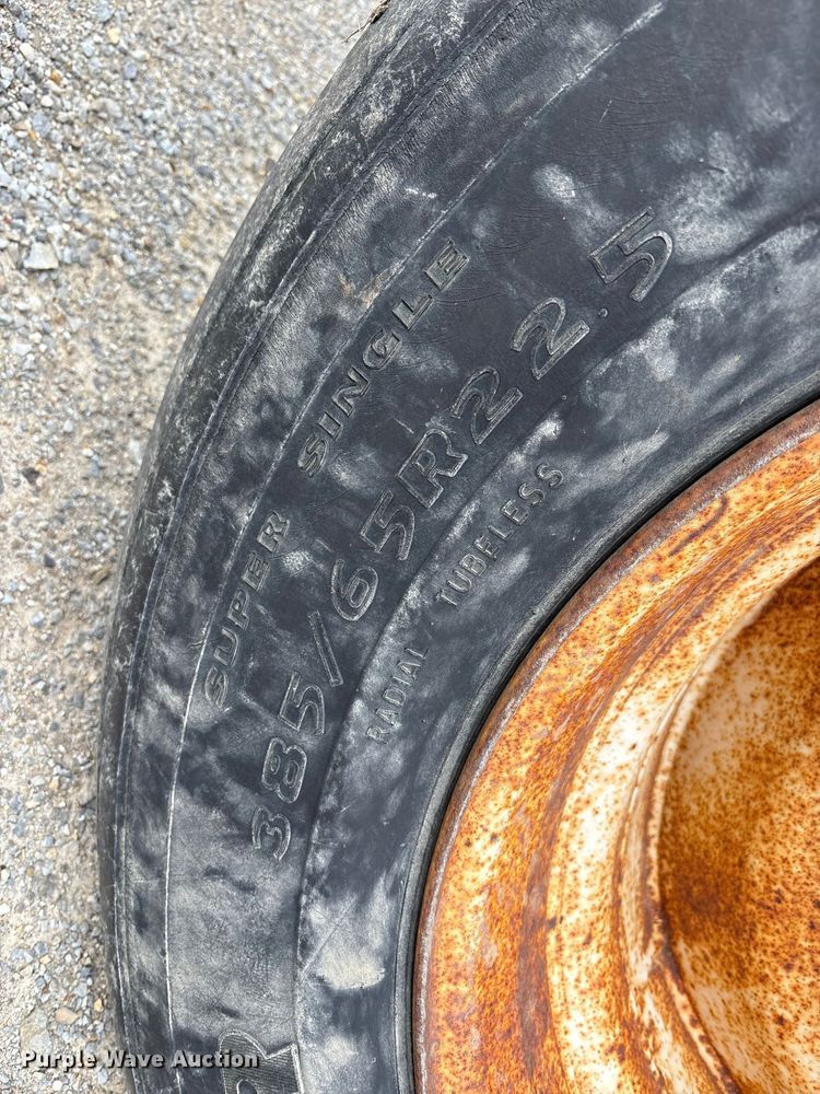 image for item FK1013 AG Systems 6200 NH3 applicator