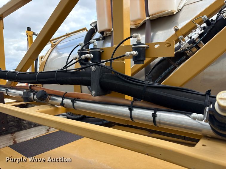 image for item FK1014 AGCO sprayer