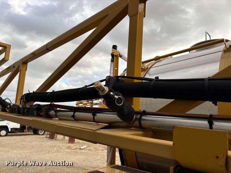 image for item FK1014 AGCO sprayer