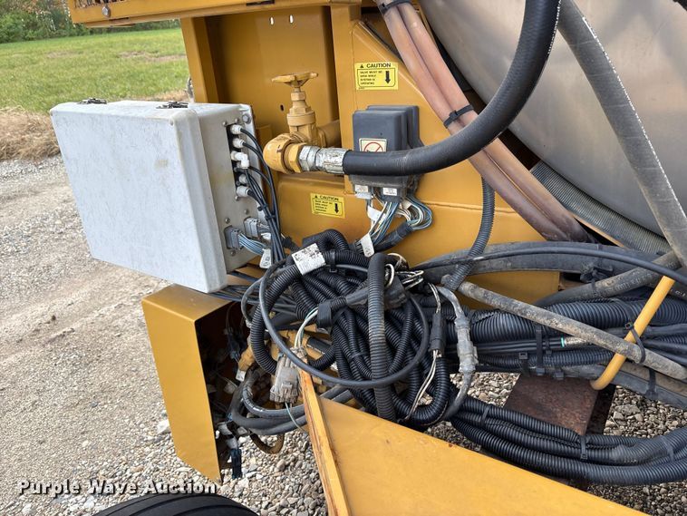 image for item FK1014 AGCO sprayer