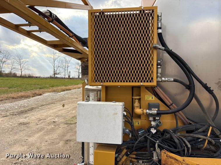 image for item FK1014 AGCO sprayer