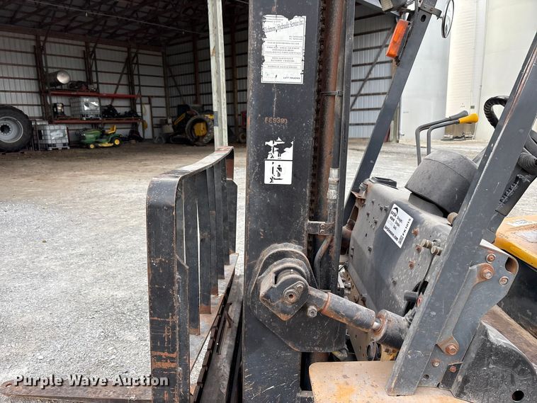 image for item FK1015 TCM FG30T7L forklift