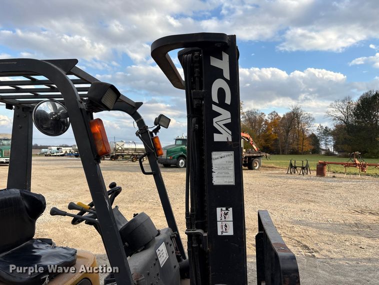 image for item FK1015 TCM FG30T7L forklift