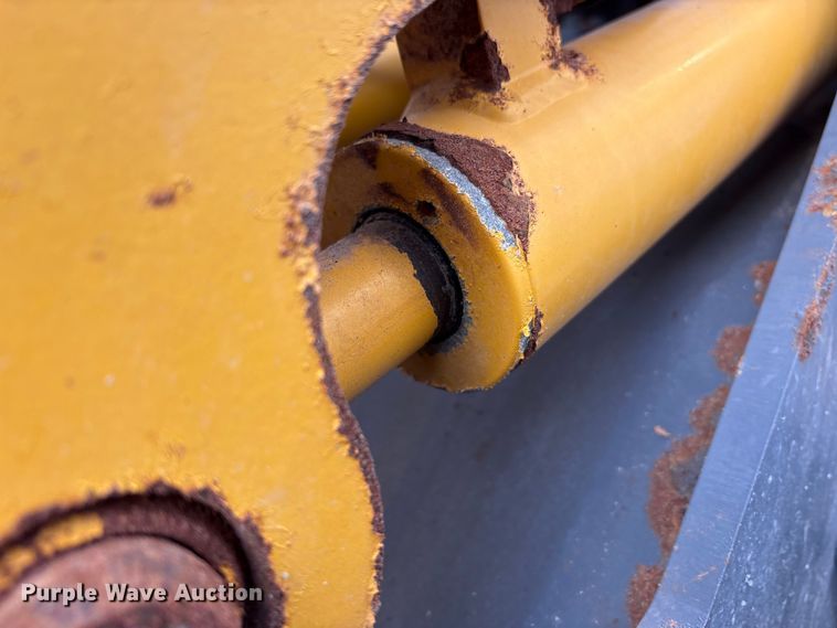 image for item FK1016 2011 Gehl AL540 wheel loader