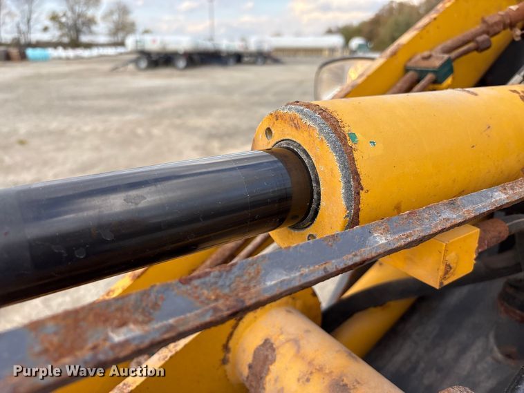 image for item FK1016 2011 Gehl AL540 wheel loader