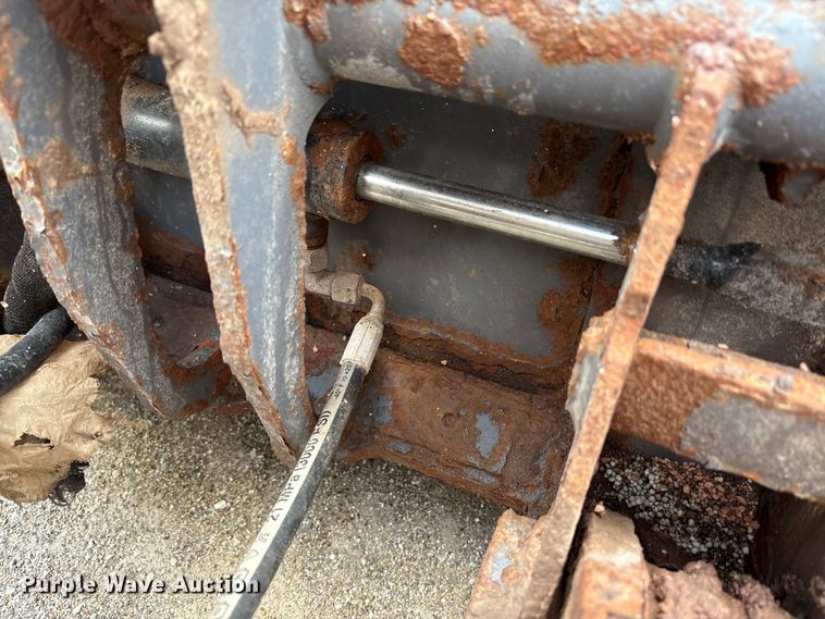 image for item FK1016 2011 Gehl AL540 wheel loader