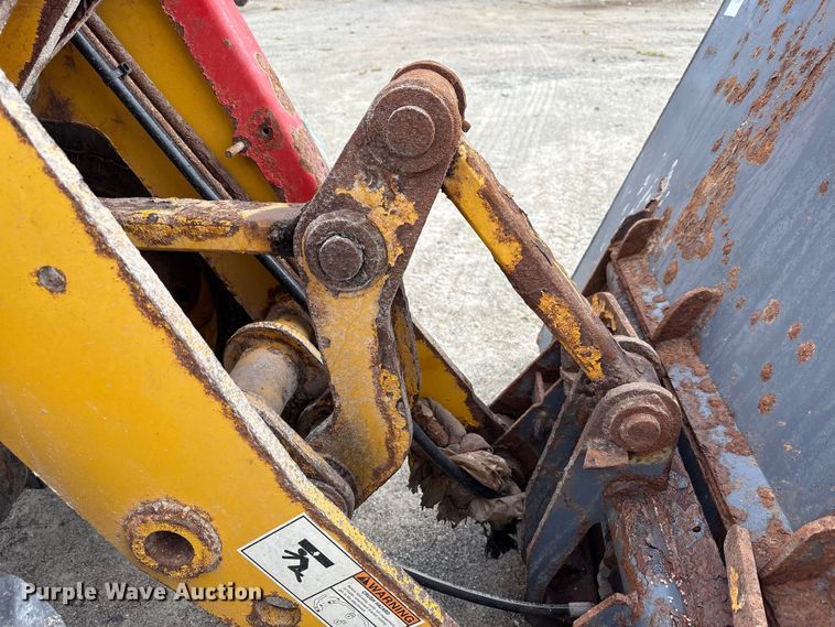 image for item FK1016 2011 Gehl AL540 wheel loader