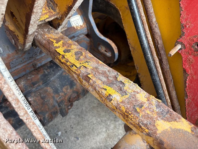 image for item FK1016 2011 Gehl AL540 wheel loader