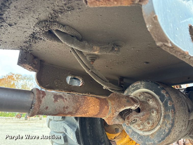 image for item FK1016 2011 Gehl AL540 wheel loader